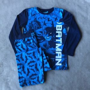 Batman ~ Long Sleeve and Pant PJ Set ~ Boys Size S 7-8